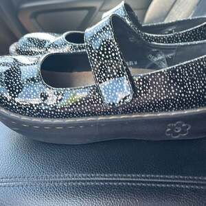 SAVVY black and white Slip Resistant Mary Jane Flats